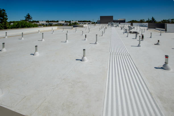 Best Flat Roofing  in Columbiana, OH